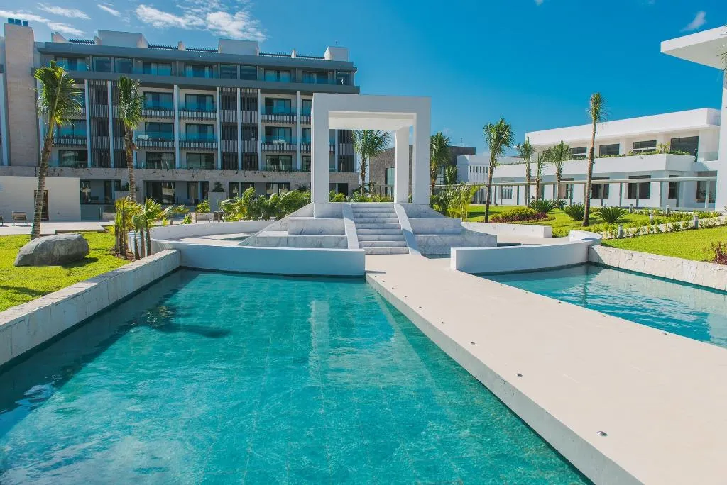 Terrace, Majestic Elegance Costa Mujeres All Inclusive, Cancun Area