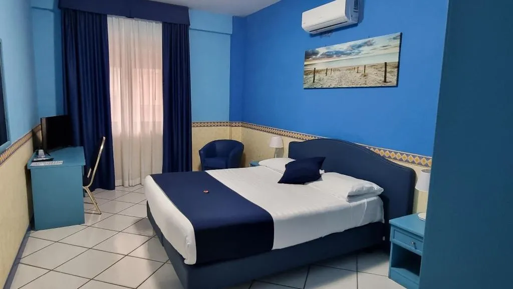 DOUBLE TWO BEDS Room, Hotel Polo Nautico, Naples