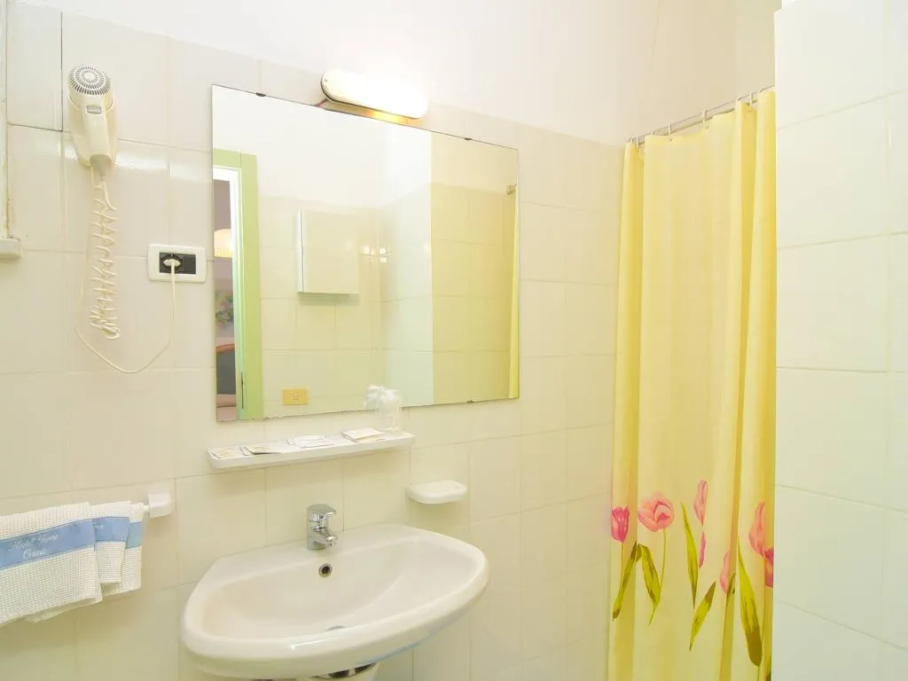 Double or Twin BASIC Room, Hotel Oriente - Beach & Spa, Naples