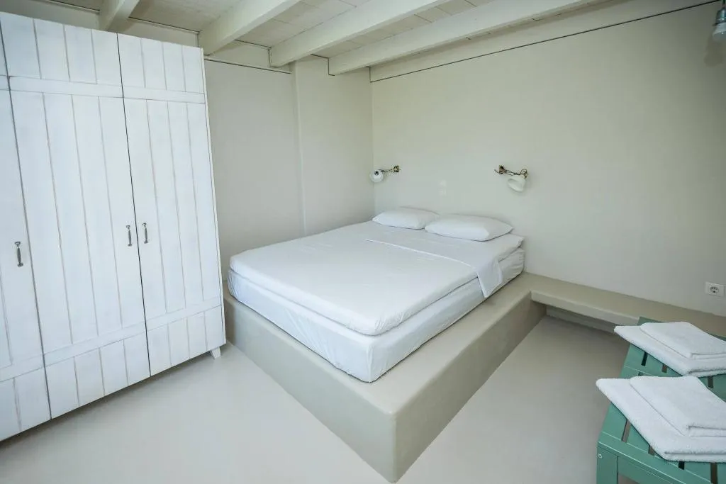 Room, Ta Spitakia, Kos