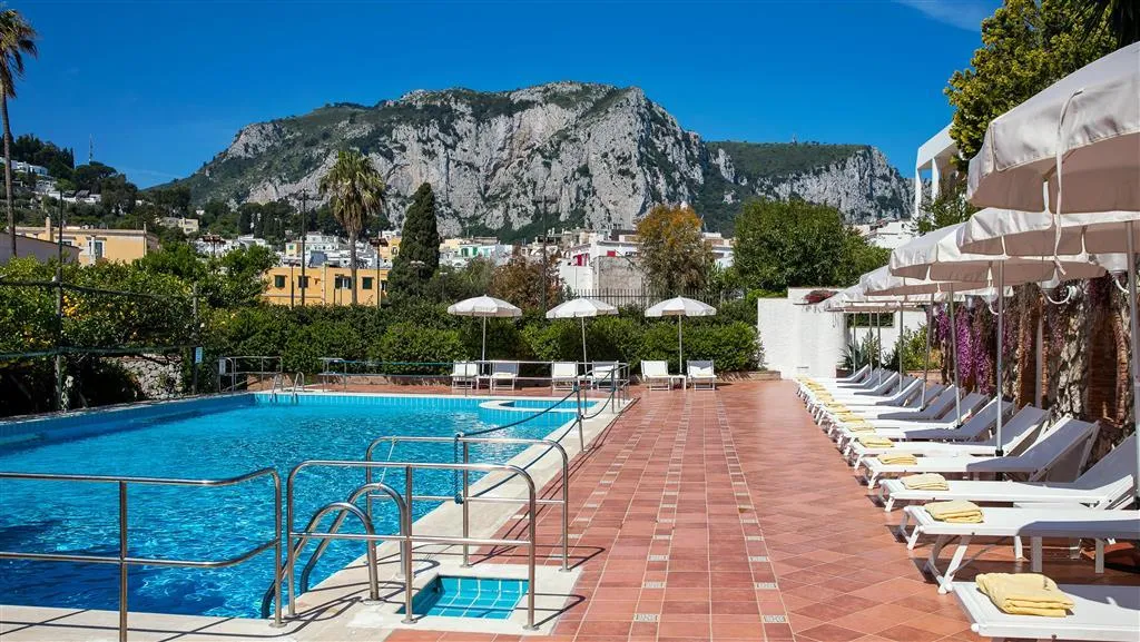 Pool, Hotel Syrene Capri, Naples