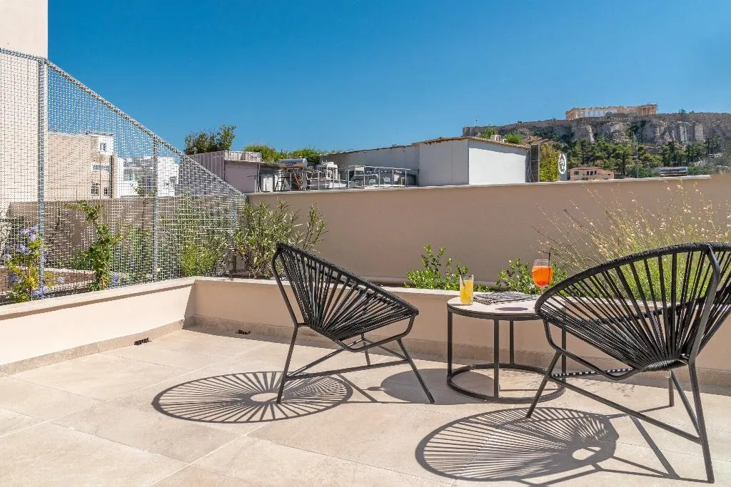 SUITE WITH VIEWS Room, Hellenic Vibes Smart Hotel, Athens