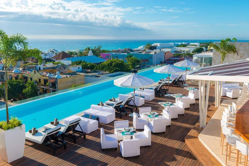Pool, The Fives Downtown Hotel, Curio by Hilton, Playa Del Carmen