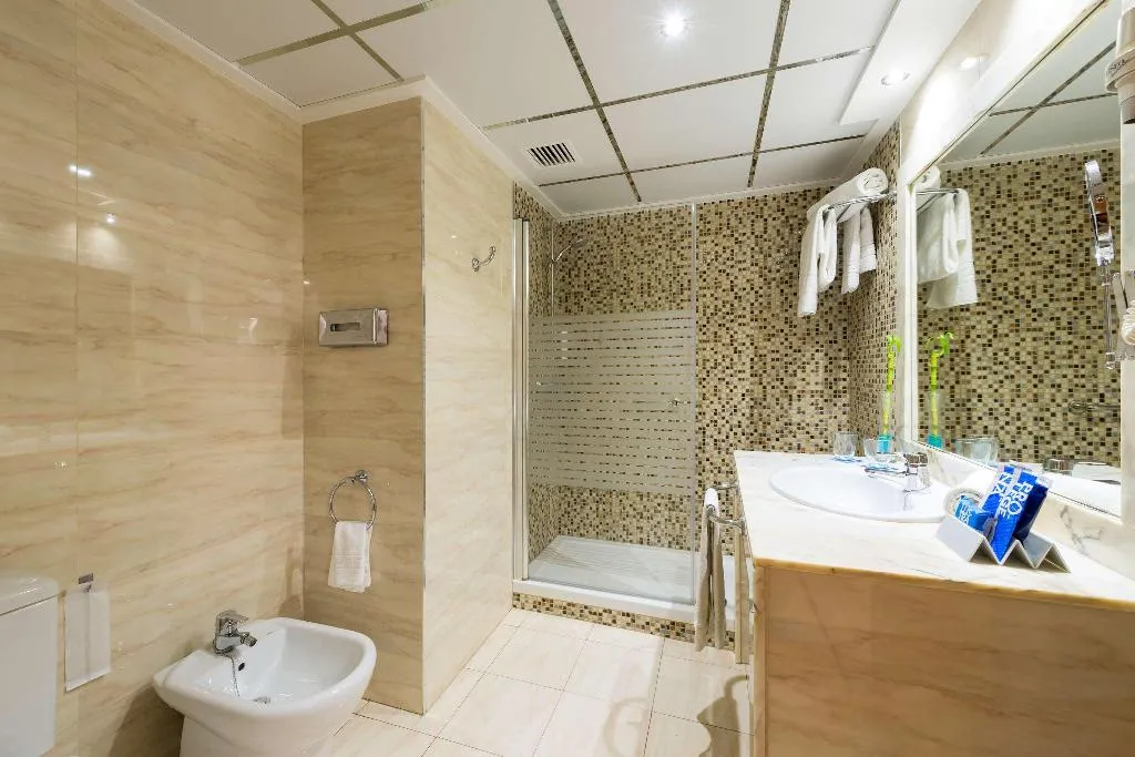 DOUBLE SUPERIOR Room, Hotel Elche Centro Affiliated by Melia, Costa Blanca