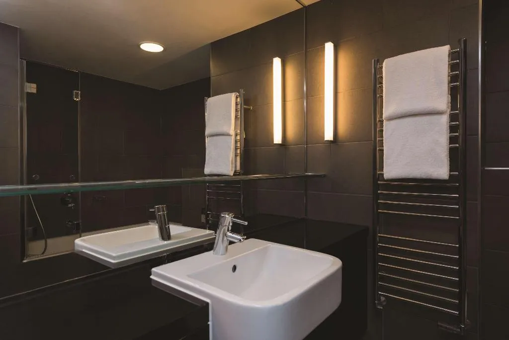DOUBLE ONE BEDROOM Room, Adina Apartment Hotel Berlin Hackescher Markt, Berlin