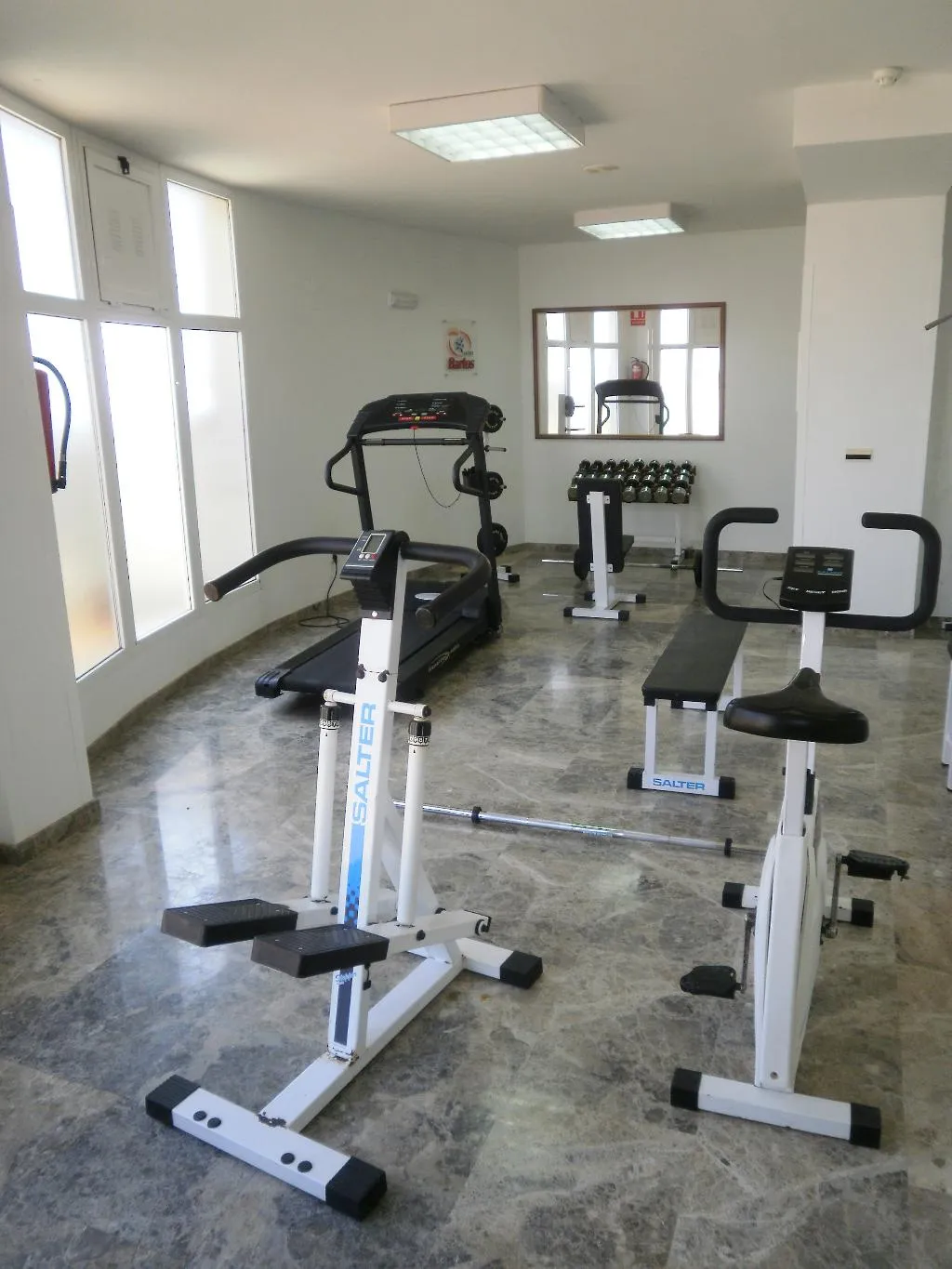 Sports and Entertainment, Bartos, Valencia
