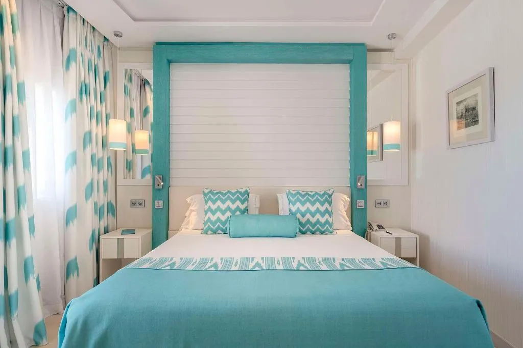 Room, Santos Nixe Palace, Majorca