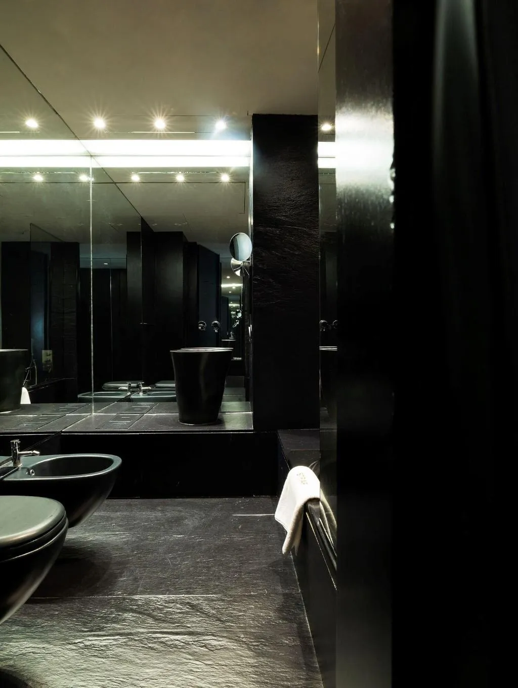 Room, Strafhotel a member of Design Hotels, Milan