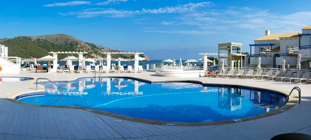 Pool, Parque Nereida Suites Hotel, Majorca