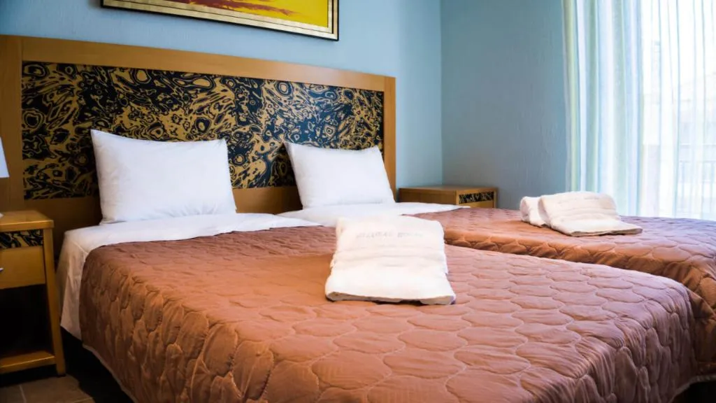 DOUBLE STANDARD Room, Milonas House Apartments, Halkidiki