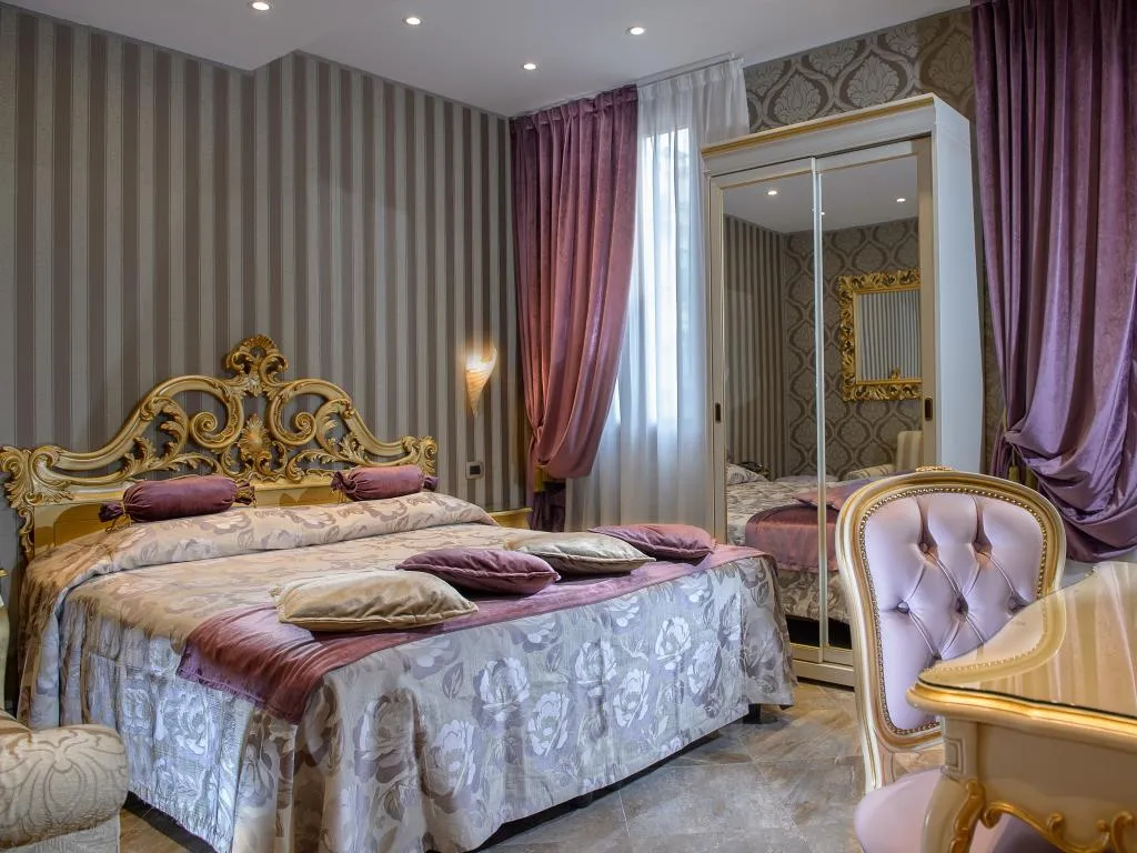 TRIPLE SUPERIOR Room, Hotel Santa Marina, Venice