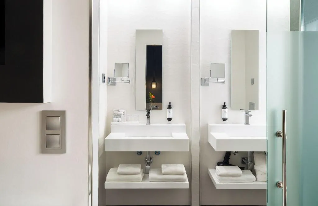 TRIPLE STANDARD Room, Francisco I, Madrid