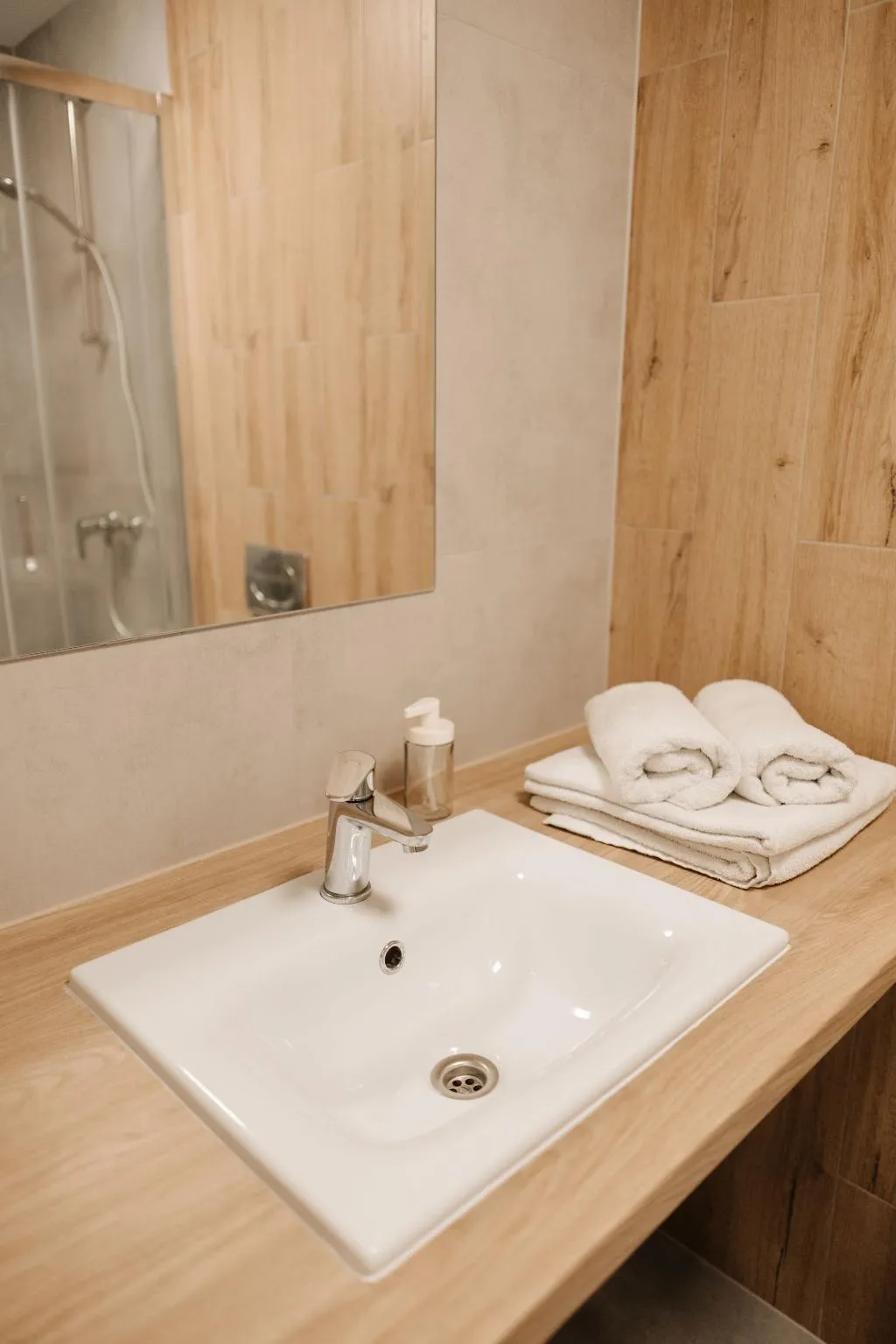 DOUBLE STANDARD Room, Zakrzówek Residence, Krakow