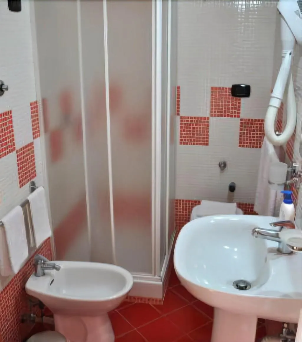 Room, Bed And Breakfast Medea, Naples