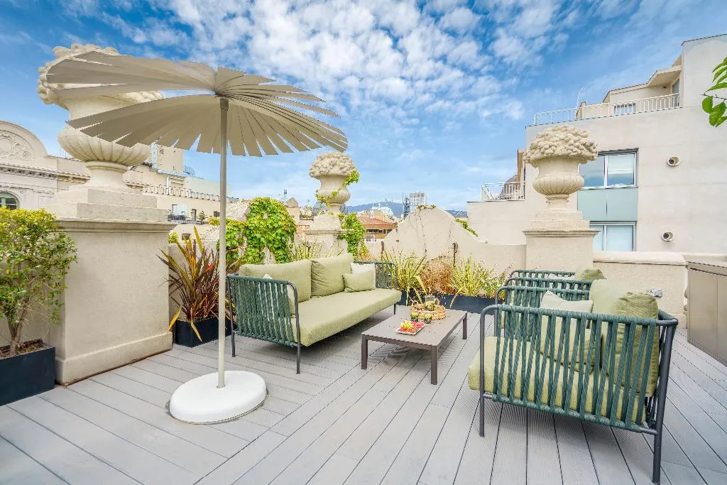 Terrace, Casagrand Luxury Suites, Barcelona
