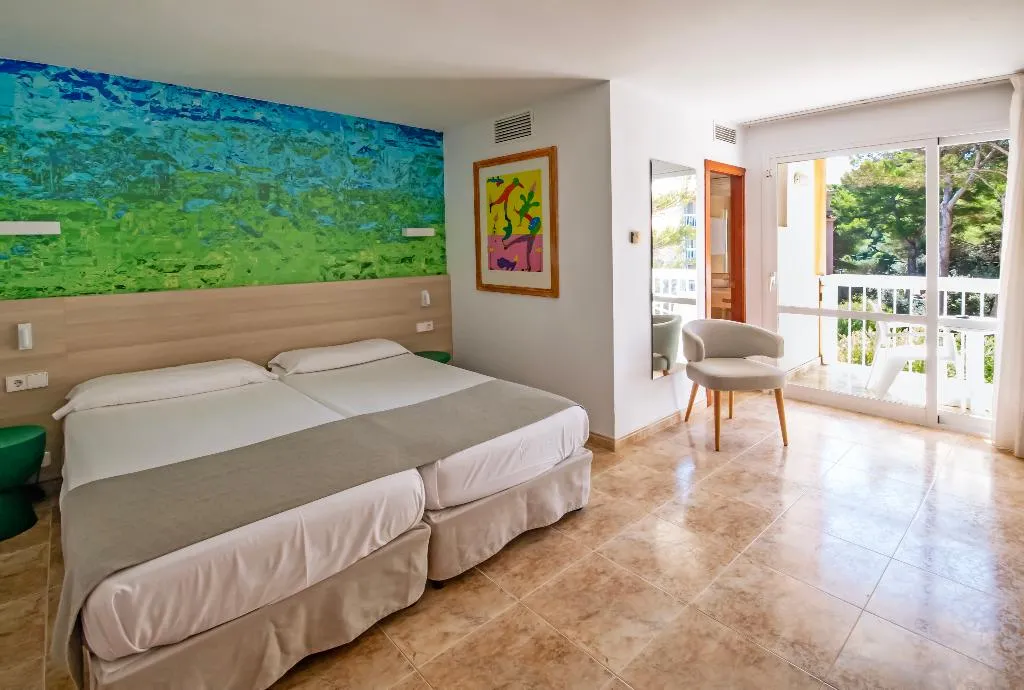 Double or Twin WITH BALCONY Room, Canyamel Classic & SPA, Majorca