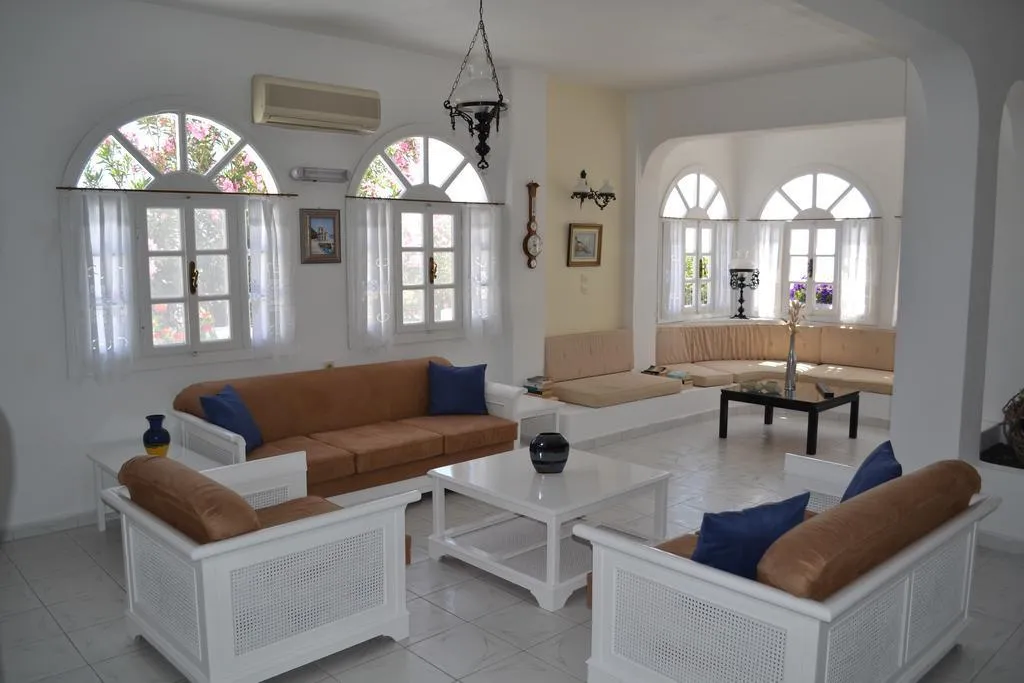 Lobby, Melina, Santorini
