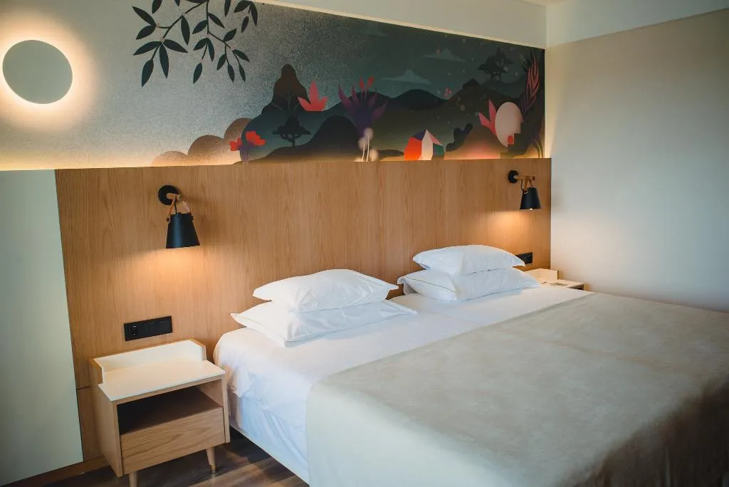 Double or Twin STANDARD Room, Kimpton Quinta Da Marinha Cascais by IHG, Lisbon
