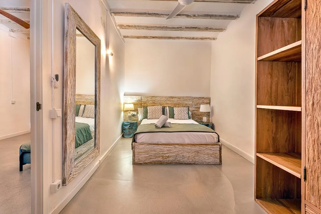 APARTMENT PENTHOUSE DELUXE Room, La Guarida, Barcelona