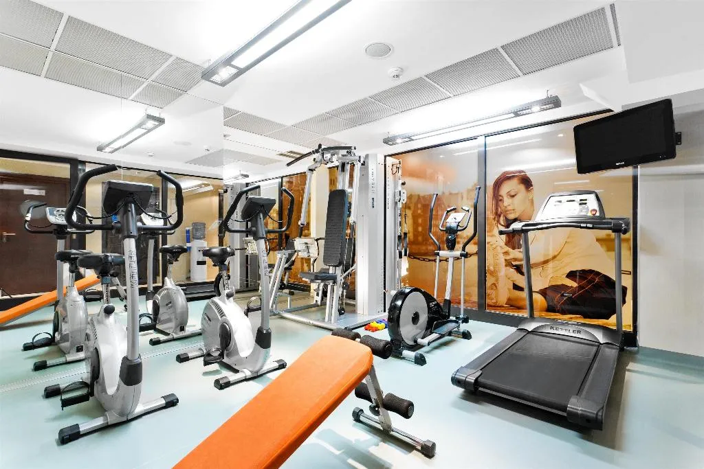 Sports and Entertainment, Qubus Hotel Gdansk, Gdansk
