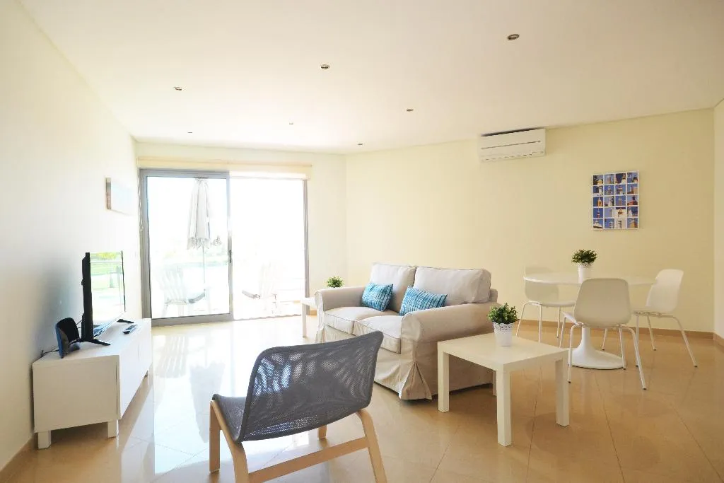 APARTMENT CAPACITY 3 Room, Millennium Golf Residences, Algarve