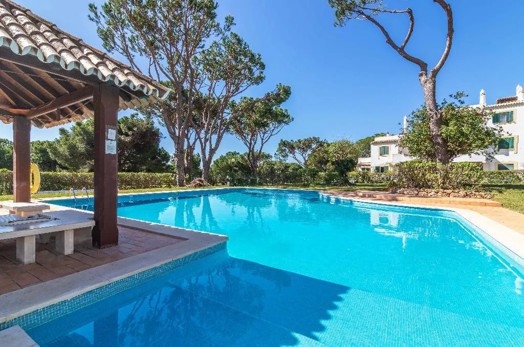 APARTMENT TWO BEDROOMS Room, Apartamentos The Old Village by Village 4u, Algarve
