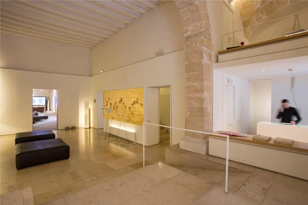 Lobby, Convent de la Missio, Majorca