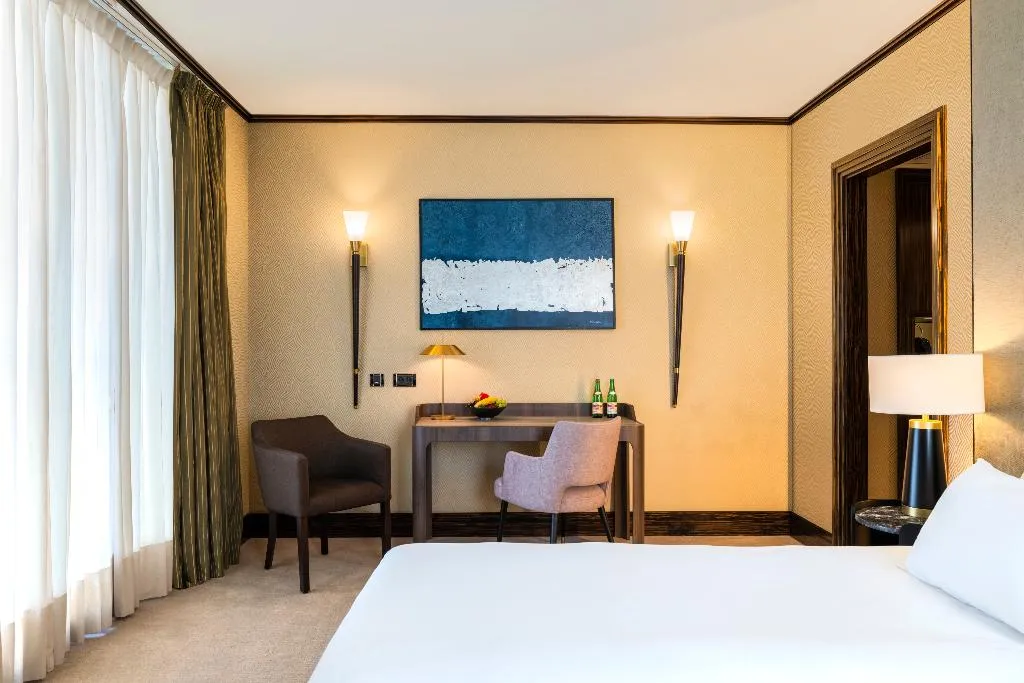 DOUBLE PREMIUM Room, NH Collection Prague Carlo IV, Prague