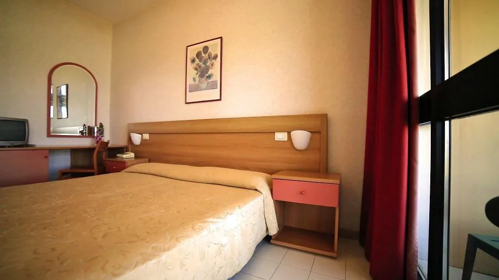 Room, Villaggio Dei Pini, Cagliari