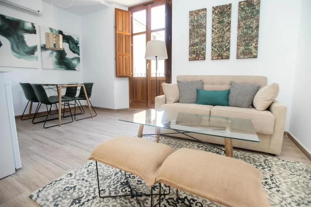 Room, Feelathome Ma Rtires Apartments, Costa Del Sol