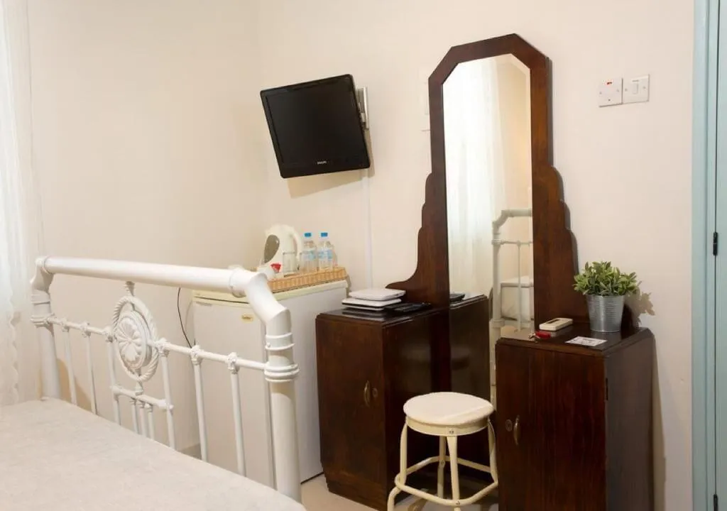 Room, Shongas Inn, Cyprus
