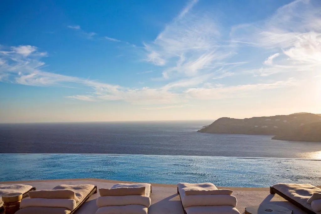 Pool, Myconian Utopia Relais & Chateaux, Mykonos