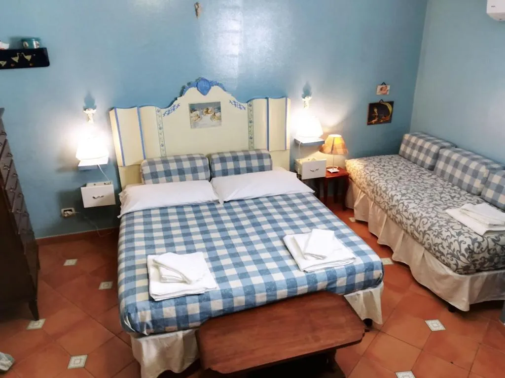 Room, B&B Vittorio Emanuele, Palermo