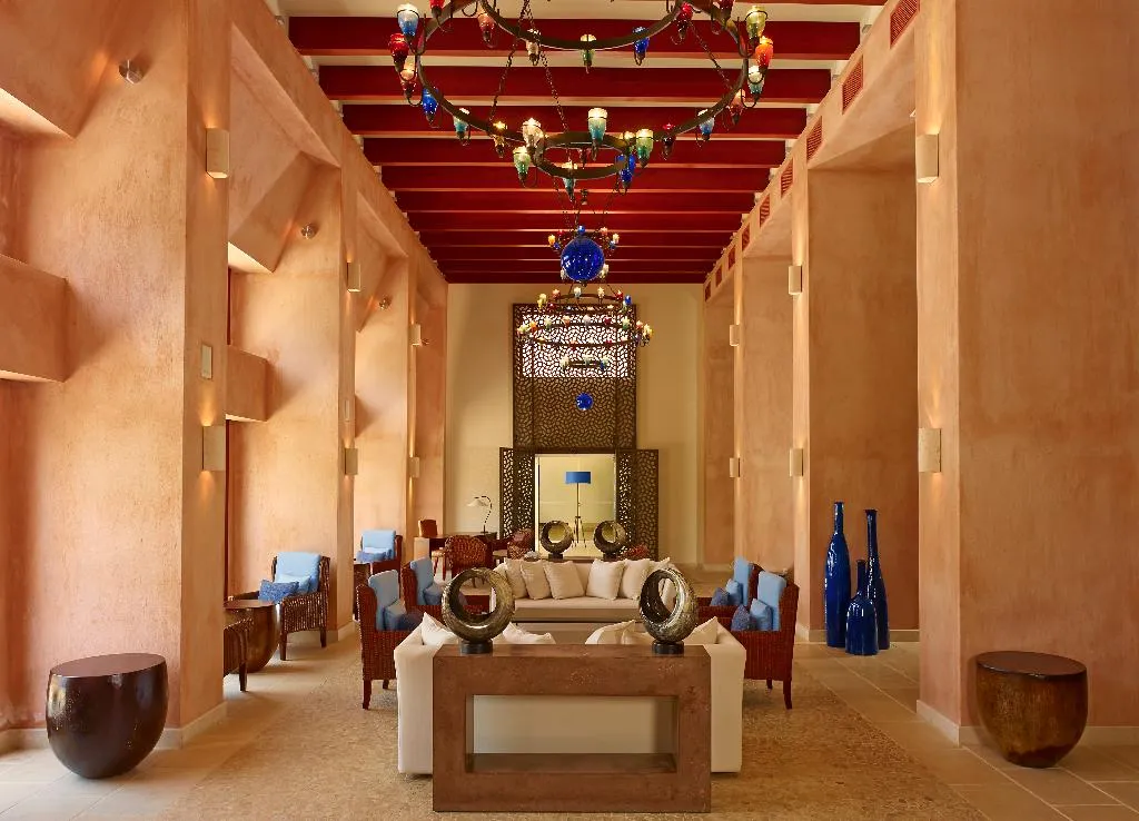 Lobby, Phaea Blue, a member of SLH, Crete