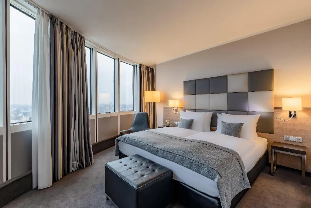 DOUBLE QUEEN SIZE BED Room, Garner Hotel Berlin - Spandau, Berlin