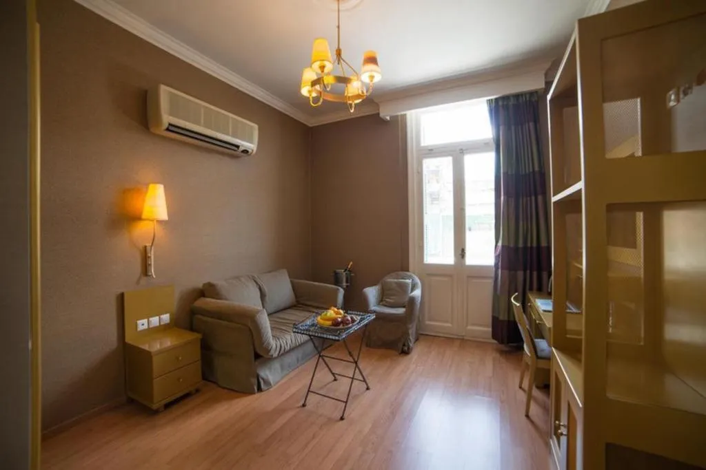 SUITE EXECUTIVE Room, Delphi Art Hotel, Athens