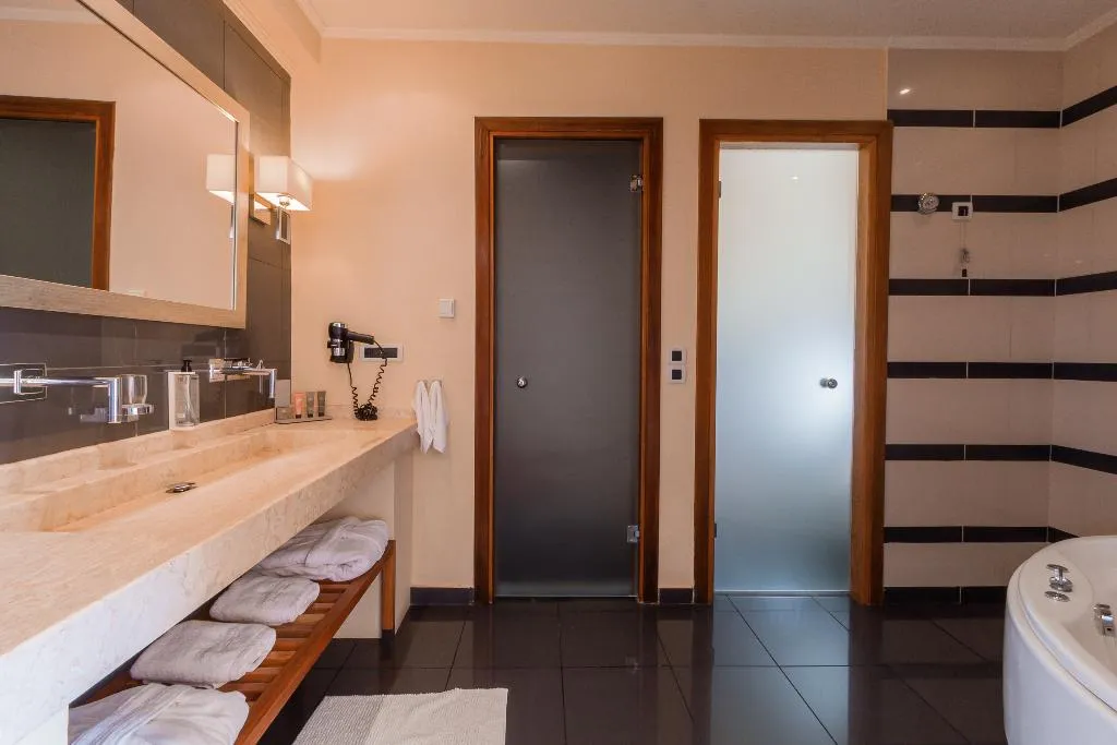 JUNIOR SUITE GARDEN VIEW Room, Restia, Corfu
