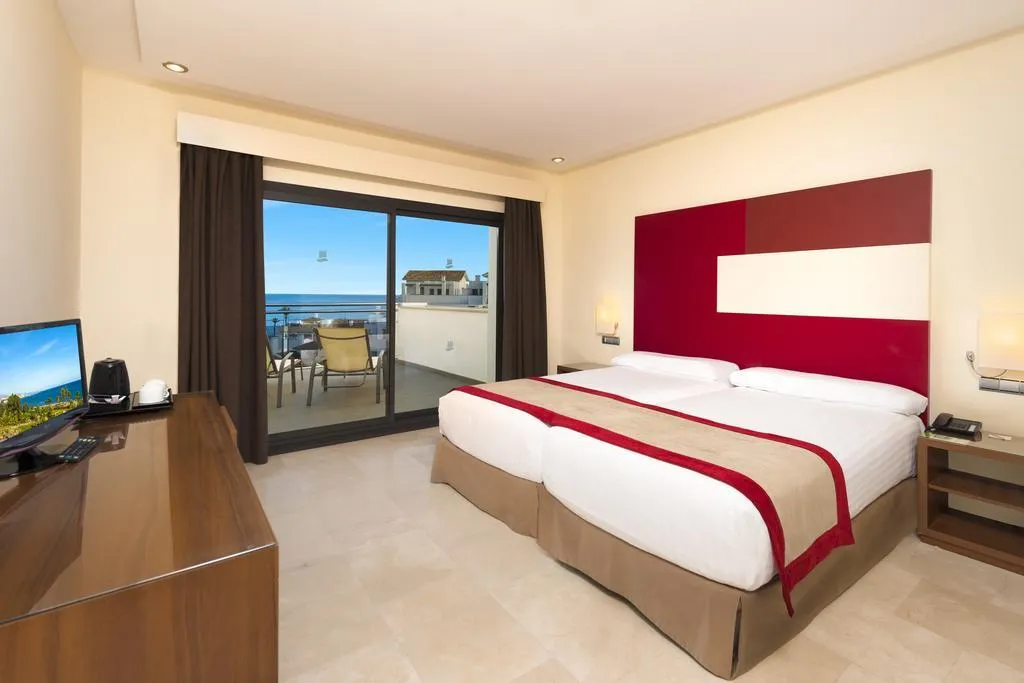 SUITE SEA VIEW Room, Estepona Hotel & Spa Resort, Costa Del Sol