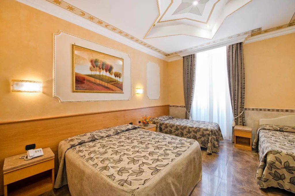 QUADRUPLE STANDARD Room, Marco Polo, Rome