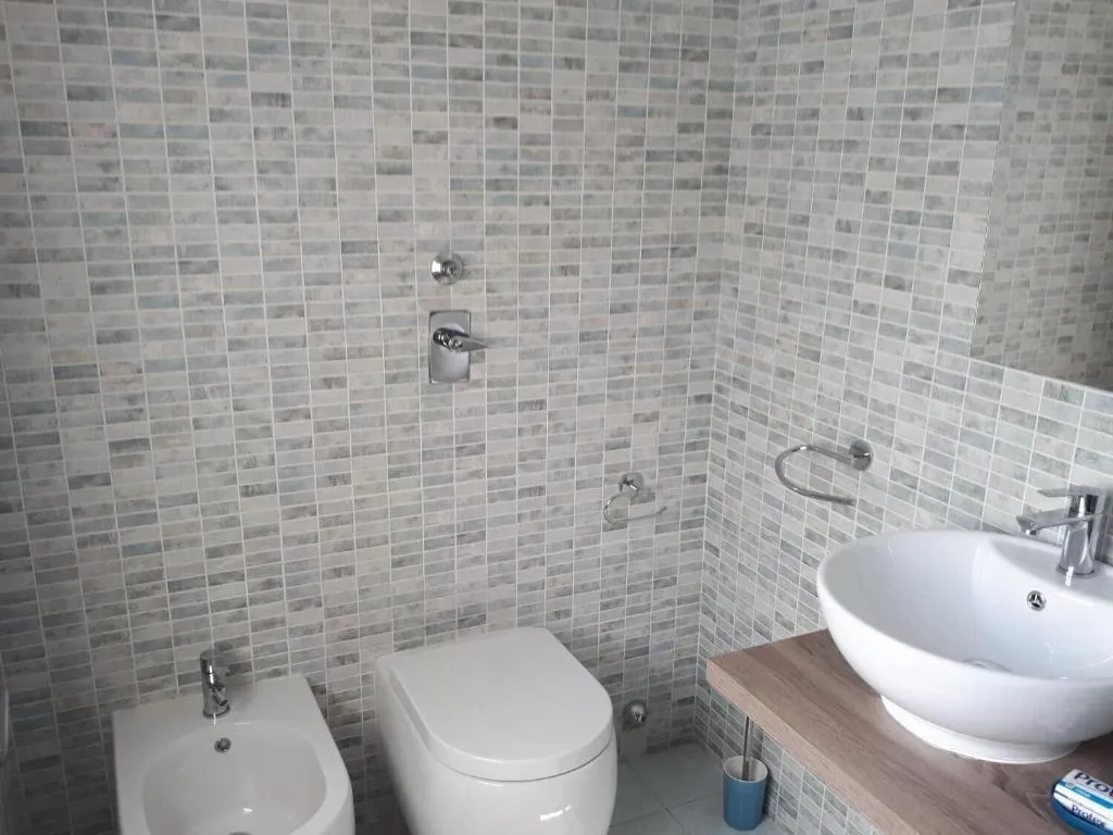 Room, Casa Linate, Milan
