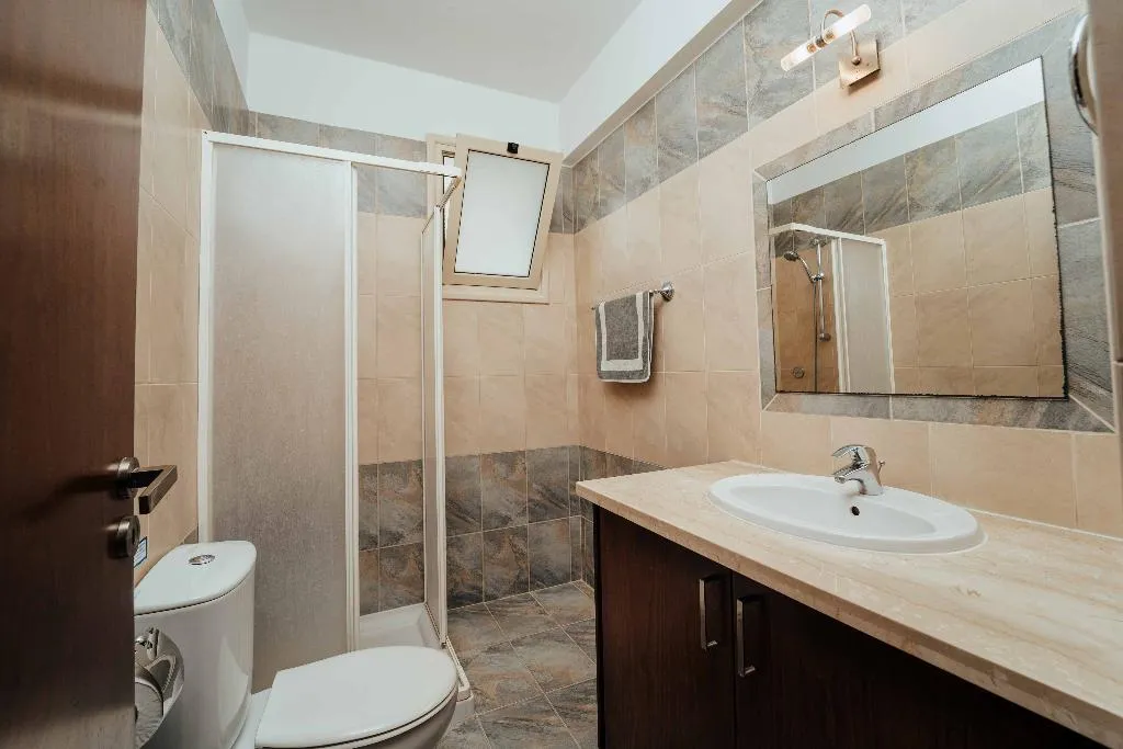 BUNGALOW THREE BEDROOMS THREE BATHROOMS Room, Sea Point Villas, Cyprus
