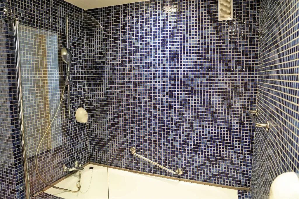 Room, Port Valencia Feria, Valencia