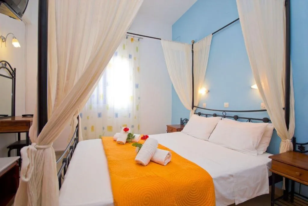 Room, Hotel Leta, Santorini