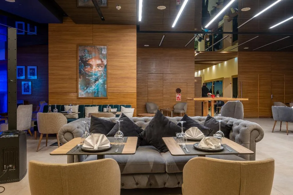 Bar, Kenzi Basma, Casablanca