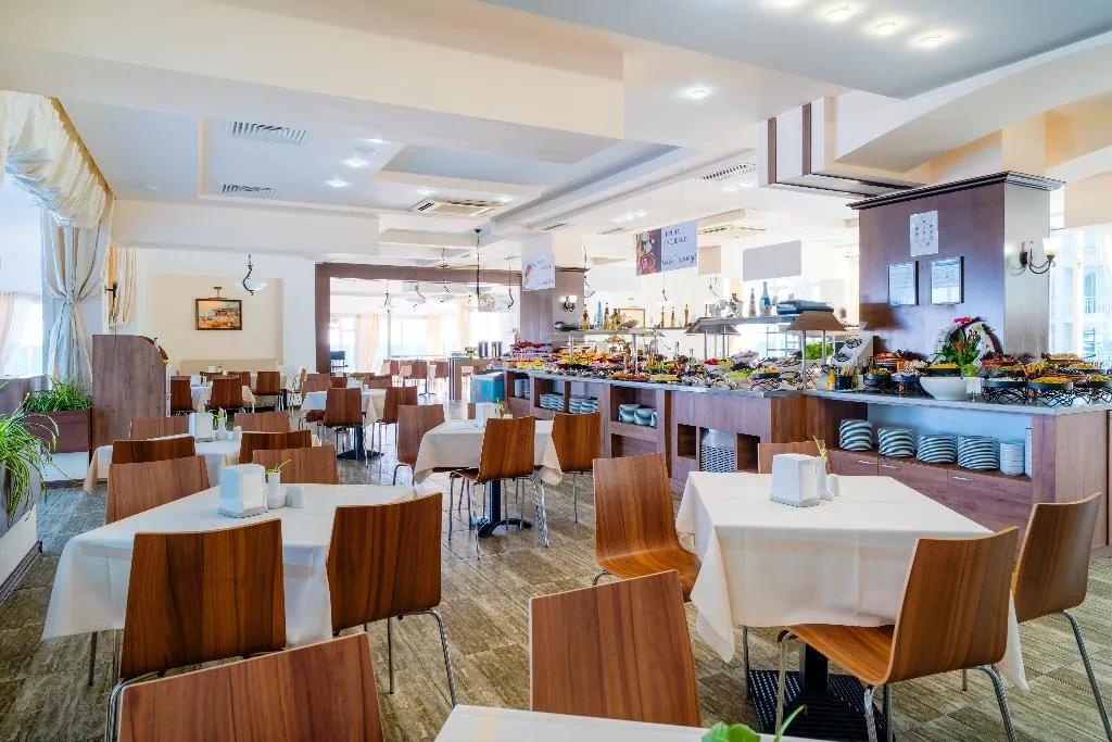 Restaurant, MPM Arsena, Bourgas