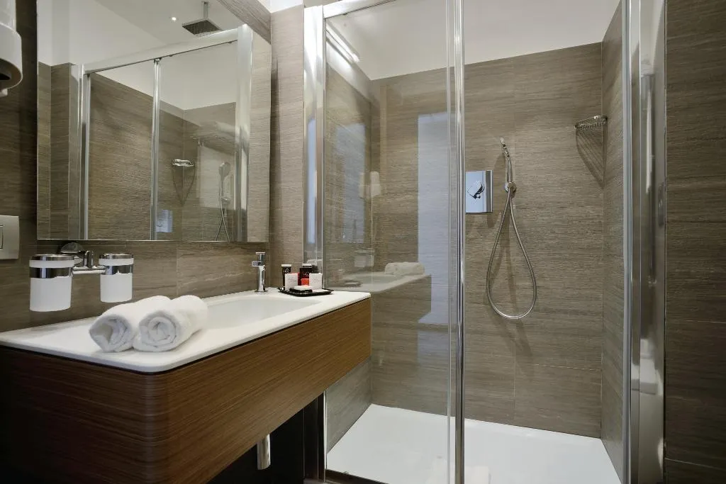 DOUBLE STANDARD Room, Trevi, Rome
