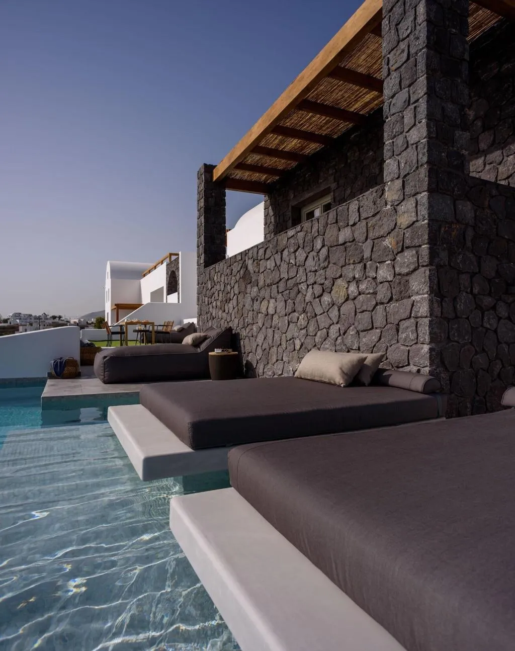 Terrace, Este Luxury Suites, Santorini