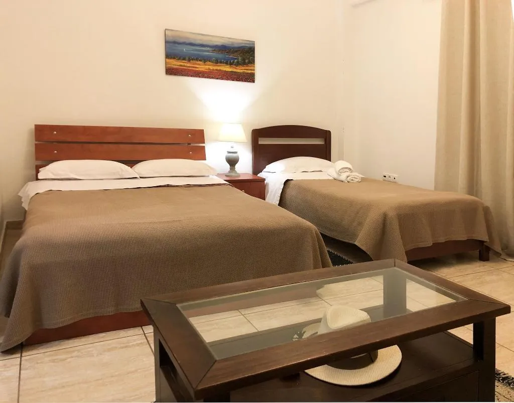 Room, Kallisti Apartments, Skiathos