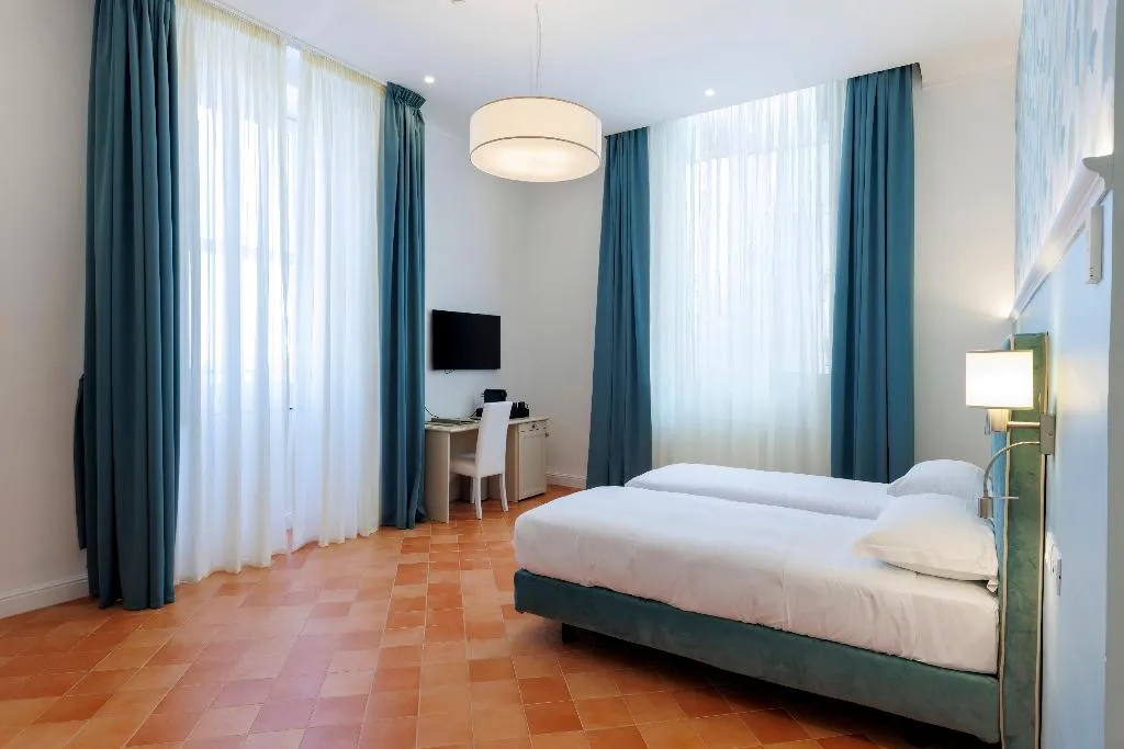 Room, D'amalfi Hospitality, Naples