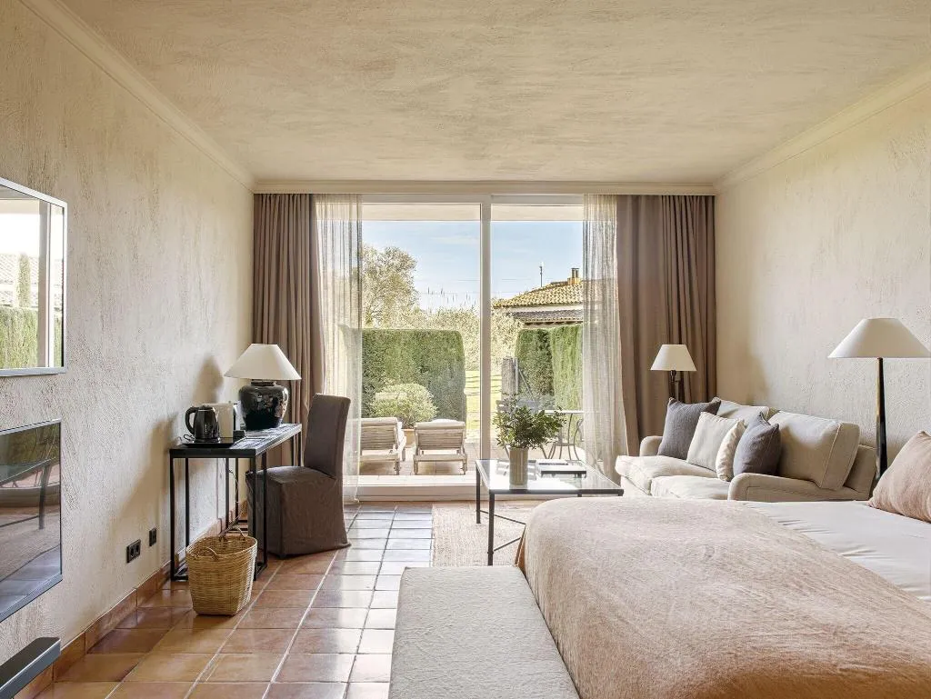 Room, Mas de Torrent, Costa Brava